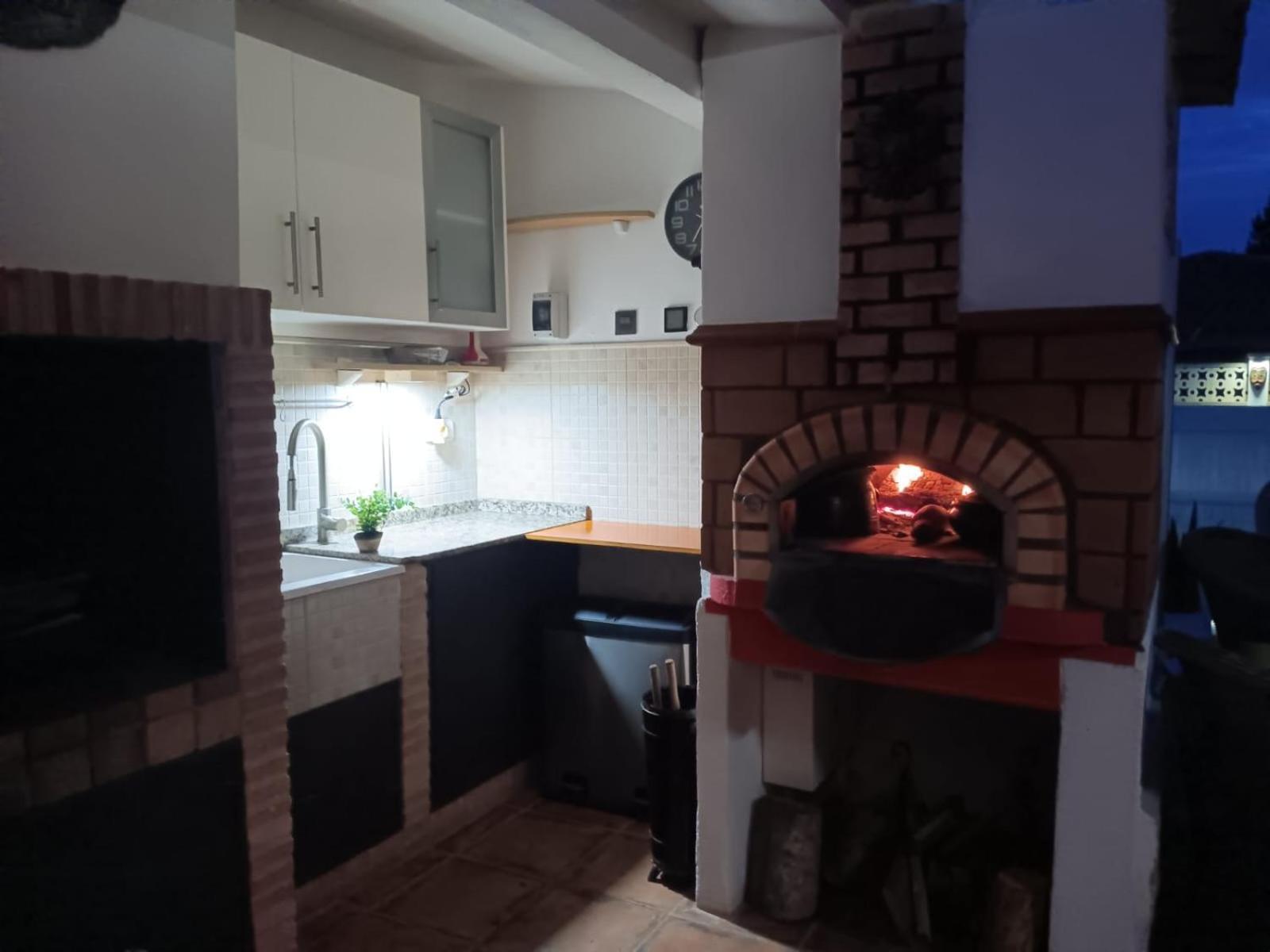 La Casa De Huespedes Apartment ปัวเอบลาเดบัลโบโน ภายนอก รูปภาพ